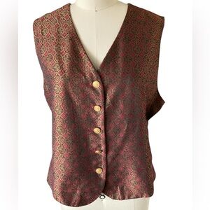 Liz Claiborne ‘Autumn Ease’ paisley maroon vest with gold buttons, Sz 12